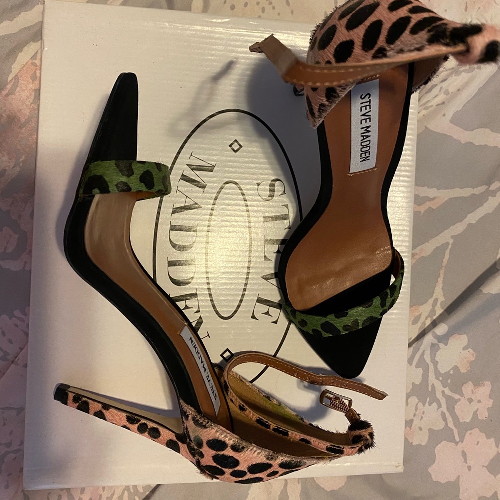 Steve Madden Sandals